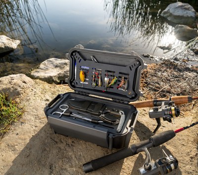 R60FT Personal Utility Fishing Tackle Box