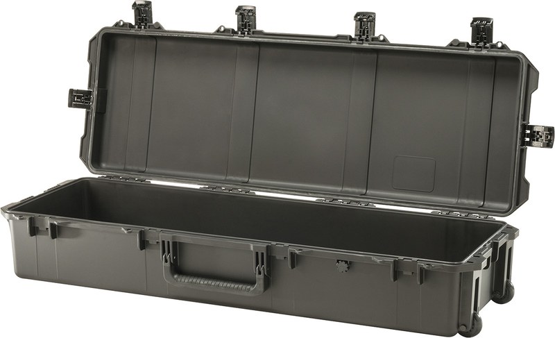 IM3220 Storm Long Case